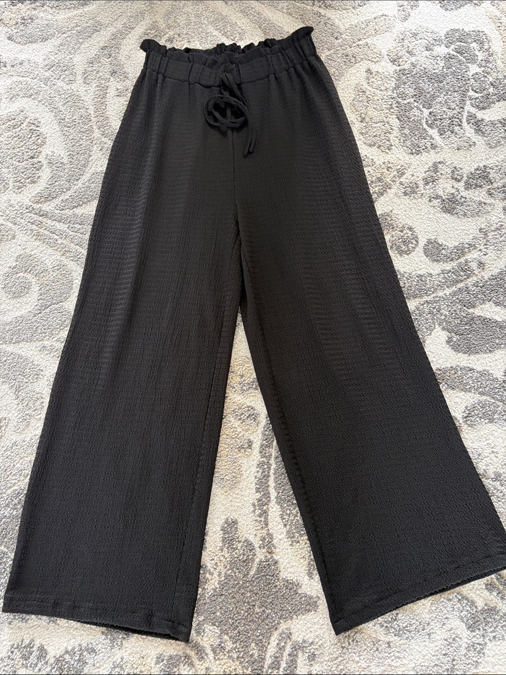 Black Wide Leg Pull-On Pants